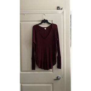 We The Free Burgandy Ribbed Knit‎ Long Sleeve Shirt  Cozy Fall Winter Casual